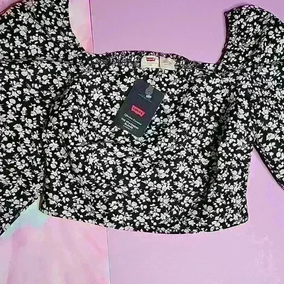 Levi's Cropped Sleeves Top - Picture 4 of 6